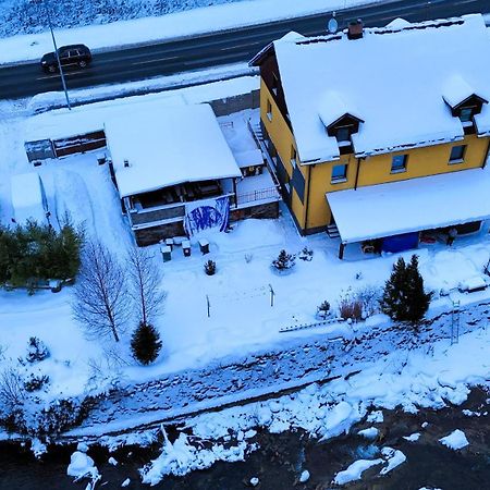 Apartmany Nad Rekou Svoboda nad Úpou Buitenkant foto